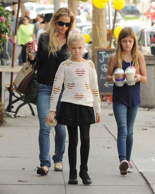 Córki Denise Richards są urocze jak ich mama (FOTO)