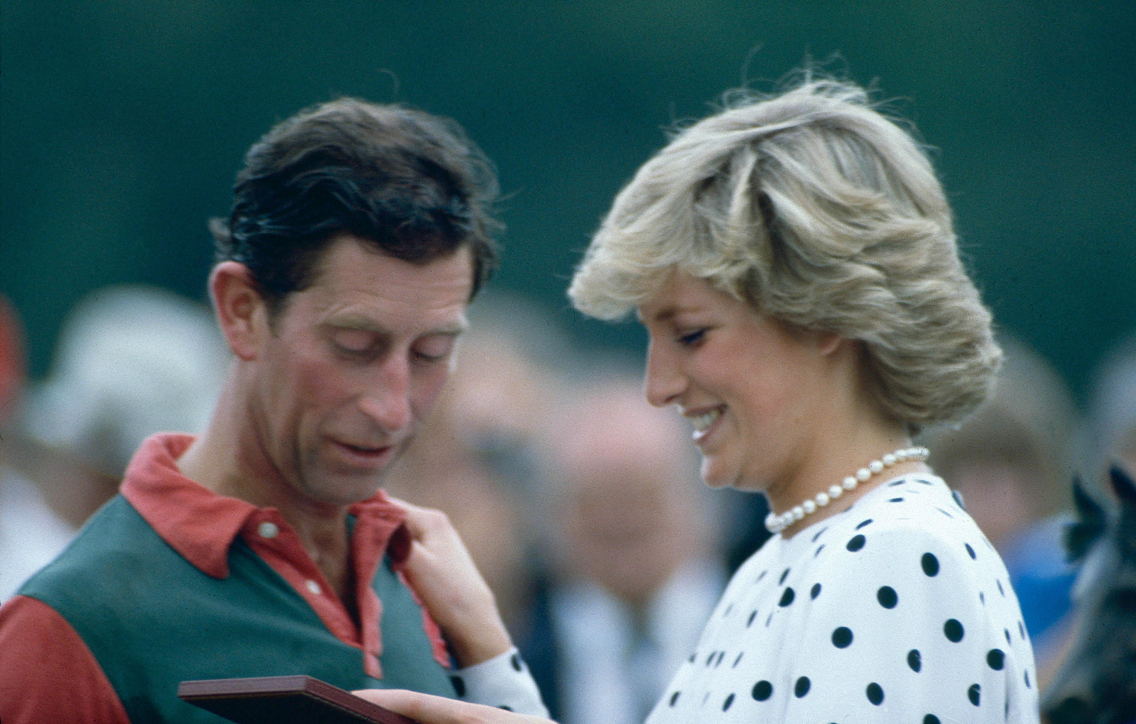 To, co wydarzyło się przed ślubem Diany i Karola powinno dać im do myślenia To, co wydarzyło się przed ślubem Diany i Karola powinno dać im do myślenia