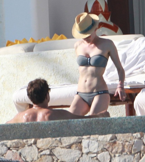 Diane Kruger i Joshua Jackson wygrzewaja się w słońcu Diane Kruger i Joshua Jackson wygrzewaja się w słońcu