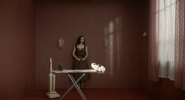 Dita von Teese w zmysłowym teledysku (VIDEO)