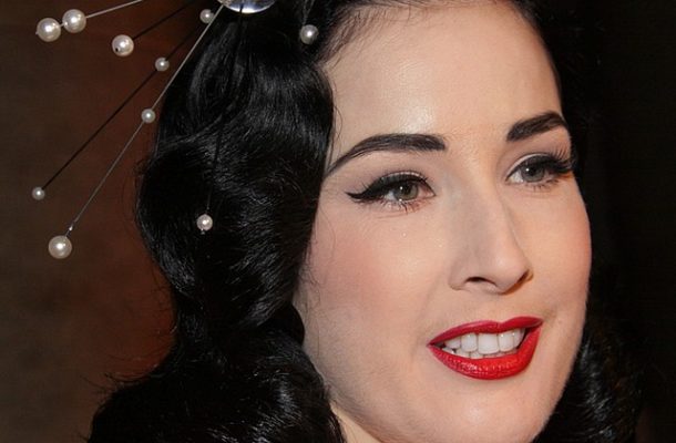 Dita Von Teese: Niestety, jestem heteroseksualna
