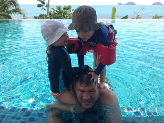 Dariusz Michalczewski na wakacjach z rodzinką (FOTO) Dariusz Michalczewski na wakacjach z rodzinką (FOTO)