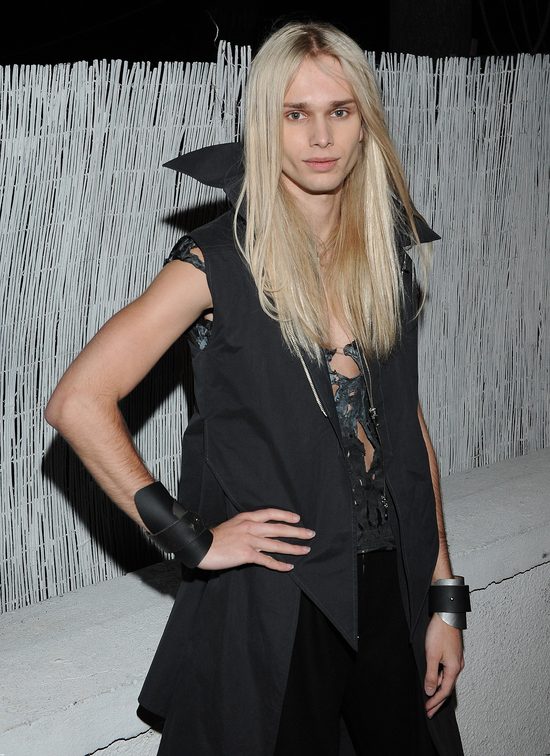  Doda z Emilem Haidarem na premierze nowego klipu DUŻO ZDJĘĆ