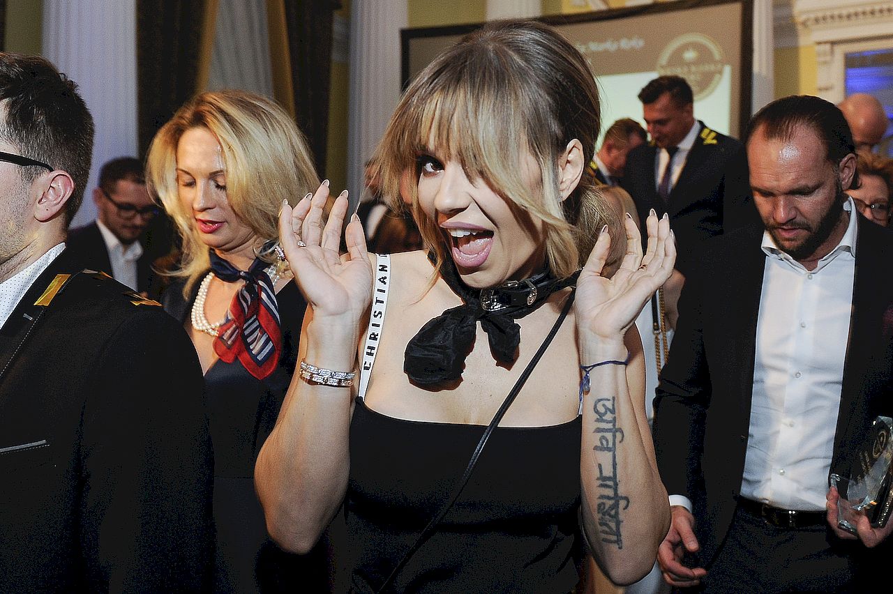 Doda w ZJAWISKOWEJ sukni na gali Kobieca i Meska Marka Roku