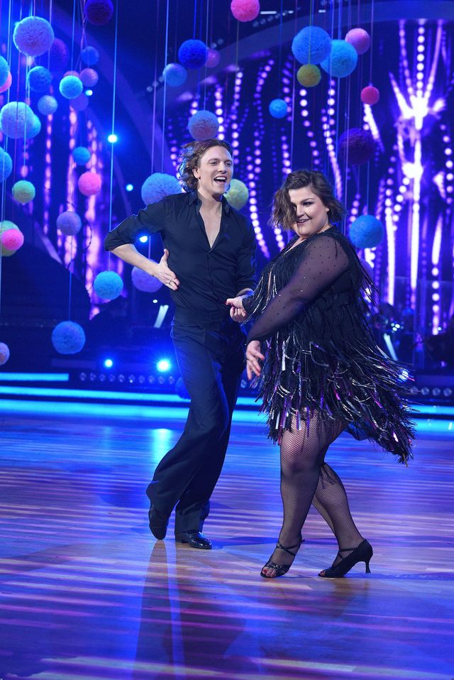 Czy melisa była potrzebna? Jak Dominice Gwit poszło w 1. odc. Tańca z gwiazdami Czy melisa była potrzebna? Jak Dominice Gwit poszło w 1. odc. Tańca z gwiazdami