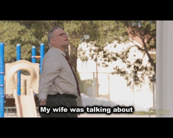 To jest wkręt! Wchodzi przez drzwi i... ZNIKA [VIDEO]