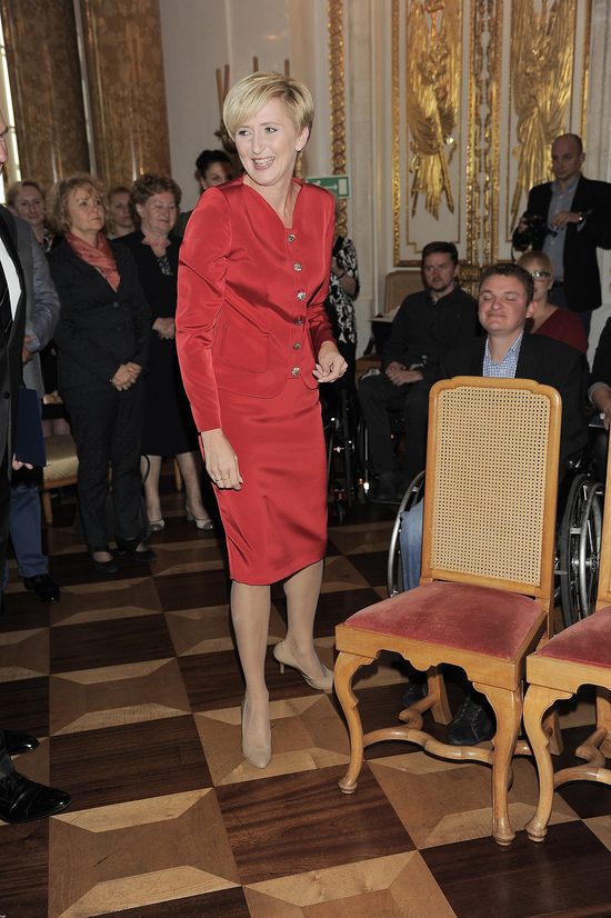 Agata Duda ma bardzo zgrabne nogi (FOTO)