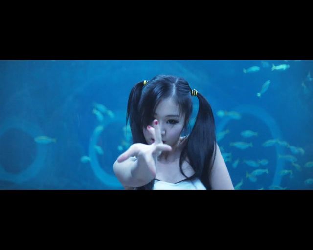 Nie zgadniecie, co promują te pupy! (FOTO+VIDEO) Nie zgadniecie, co promują te pupy! (FOTO+VIDEO)