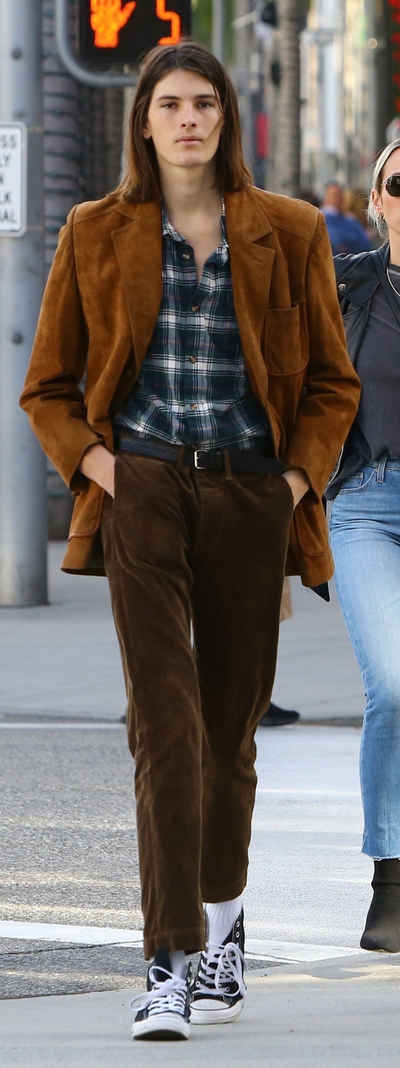 WOW! 21-letni syna Pierce'a Brosnana, Dylan, wyrósł na przystojniaka (ZDJĘCIA)