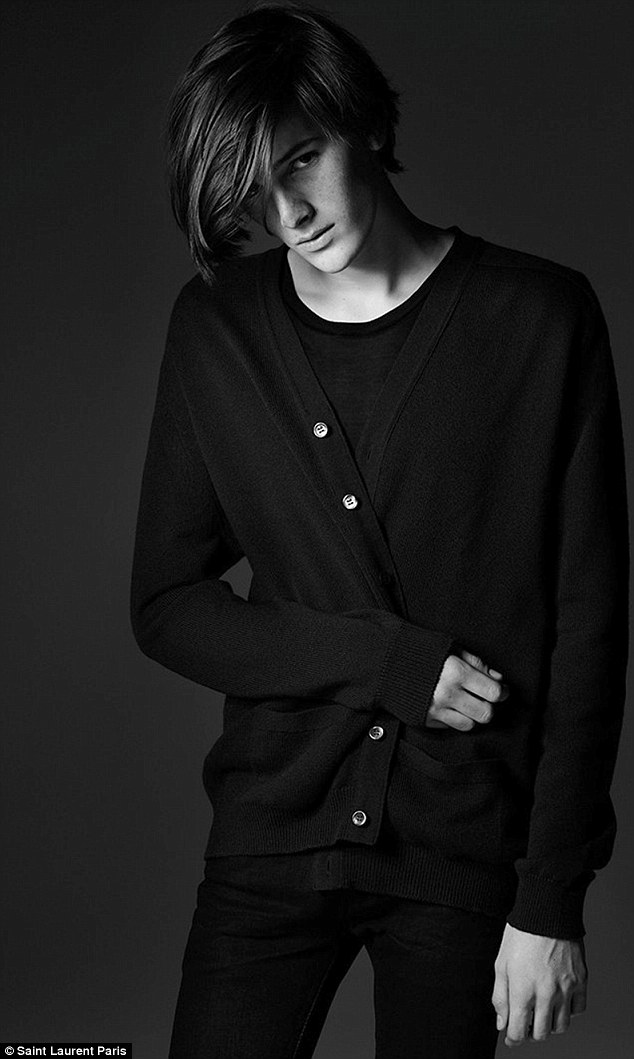 17-letni syn Pierce'a Brosnana debiutuje w roli modela FOTO