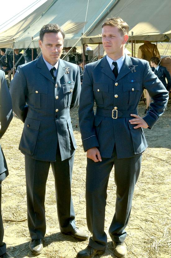 Adamczyk, Wieczorkowski i Zakościelny na planie filmu Dywizjon 303 (FOTO)