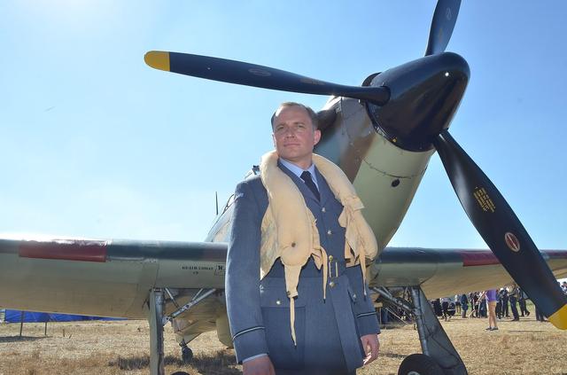 Adamczyk, Wieczorkowski i Zakościelny na planie filmu Dywizjon 303 (FOTO)