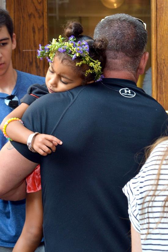 Kim Kardashian boi się o dzieci Kim Kardashian boi się o dzieci