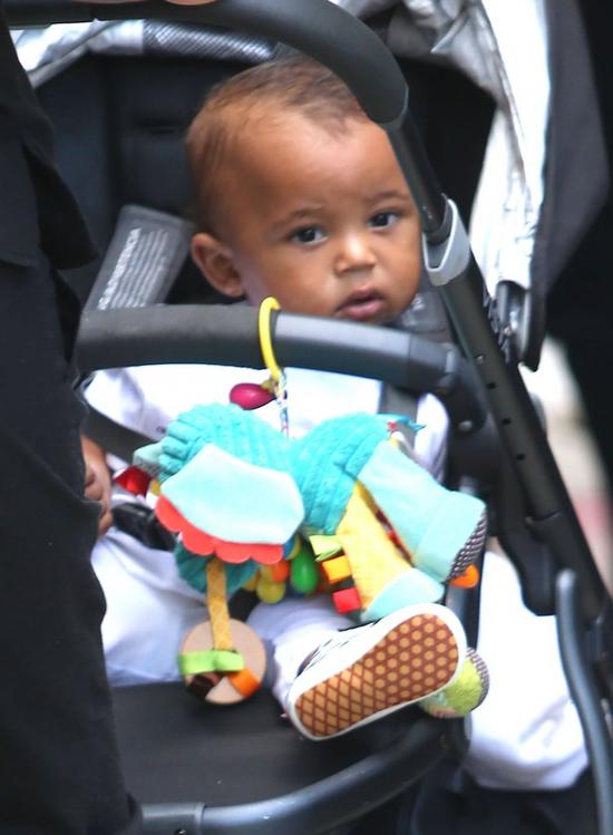 Kim Kardashian boi się o dzieci Kim Kardashian boi się o dzieci