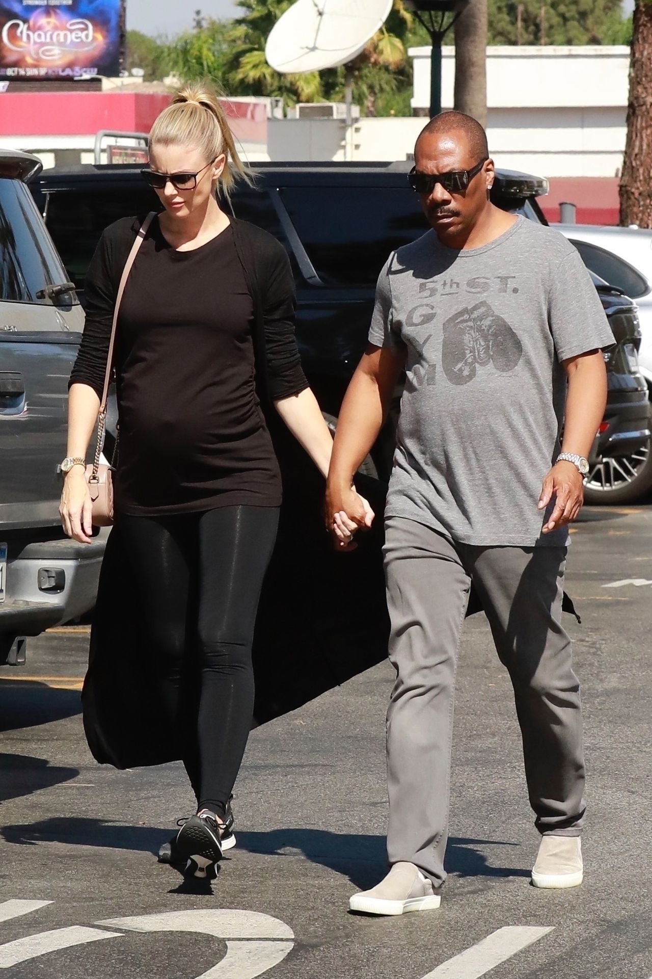 Eddie Murphy (57 l.) z narzeczoną i DZIESIĘCIORGIEM dzieci na świątecznym zdjęci