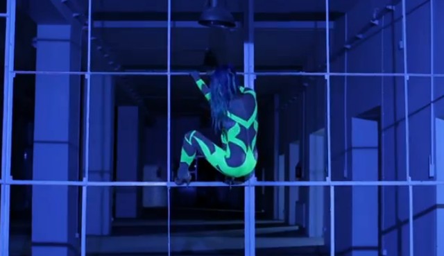 Edyta Górniak w teledysku Consequences (VIDEO)