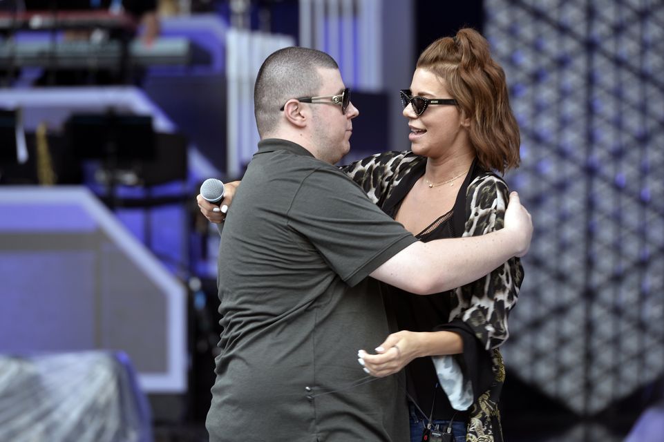Edyta Górniak uderzyła W TWARZ Donatana, bo zjechał ręką na jej pupę (VIDEO)