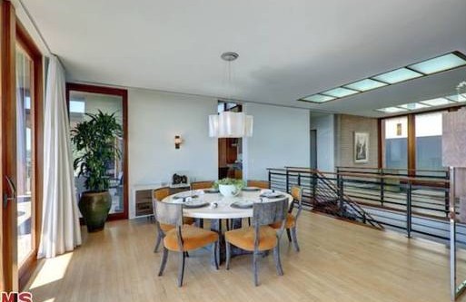 Zac Efron kupił sobie nowy dom (FOTO)