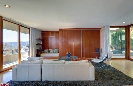 Zac Efron kupił sobie nowy dom (FOTO)