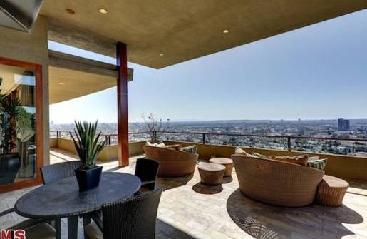 Zac Efron kupił sobie nowy dom (FOTO)