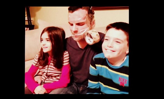 The Eh Bee Family. Powinniście poznać tę zwariowaną rodzinkę