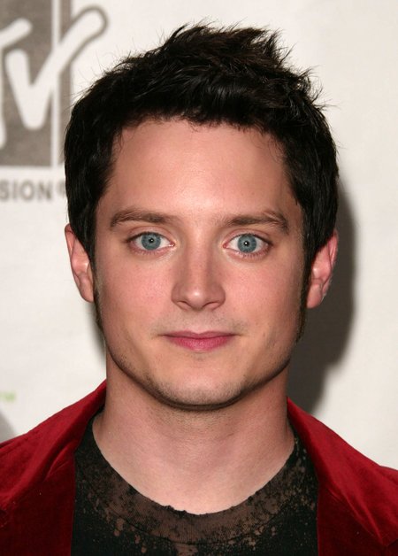 Elijah Wood dorósł... i zbrzydł (FOTO)