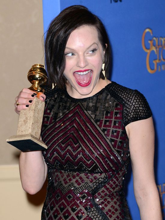 Elisabeth Moss pokazała środkowy palec do kamery