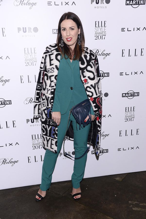 Znana dziennikarka próbuje swych sił na planie serialu (ZDJĘCIA) Znana dziennikarka próbuje swych sił na planie serialu (ZDJĘCIA)