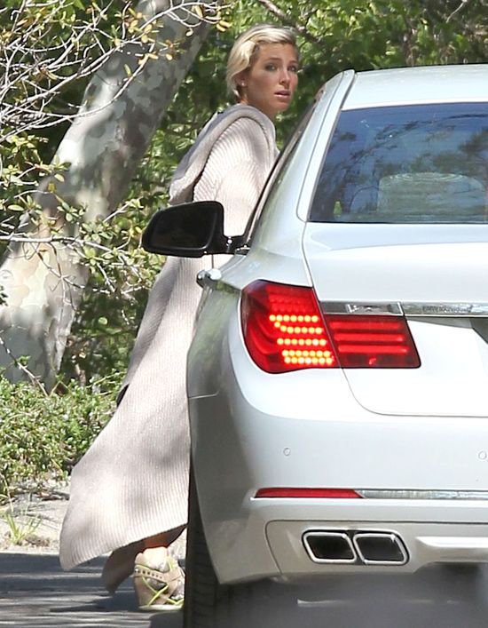 Elsa Pataky trzy tygodnie po porodzie! (FOTO)