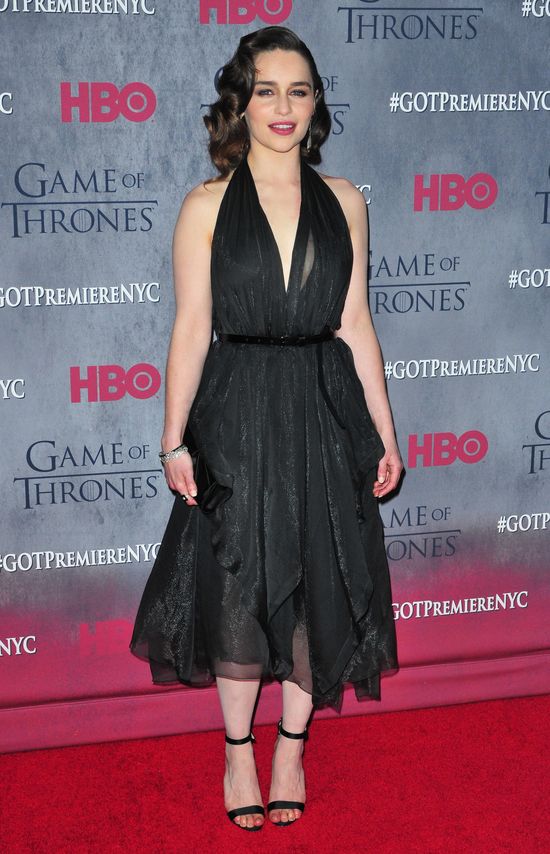 Emilia Clarke już tak nie wygląda (FOTO) Emilia Clarke już tak nie wygląda (FOTO)