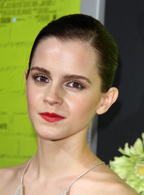 Czy kreacja od Armaniego to dobry wybór Emmy Watson? Czy kreacja od Armaniego to dobry wybór Emmy Watson?