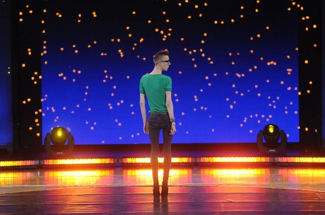 Erwin Stefaniuk kocha Beyonce i tańczy na szpilkach [VIDEO]