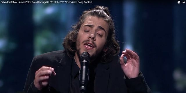 Salvador Sobral z Portugalii WYGRAŁ Eurowizję 2017! (VIDEO) Salvador Sobral z Portugalii WYGRAŁ Eurowizję 2017! (VIDEO)