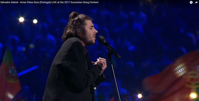 Salvador Sobral z Portugalii WYGRAŁ Eurowizję 2017! (VIDEO) Salvador Sobral z Portugalii WYGRAŁ Eurowizję 2017! (VIDEO)