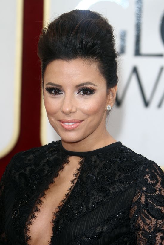Eva Longoria kusi nogą (FOTO) Eva Longoria kusi nogą (FOTO)