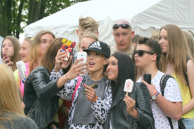 Ewa Chodakowska płacze na Facebooku Ewa Chodakowska płacze na Facebooku