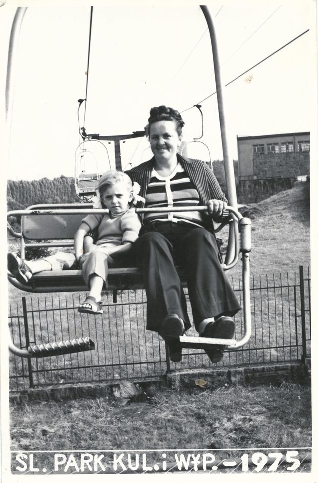 Która gwiazda pokazała swoje stare fotki? (FOTO) Która gwiazda pokazała swoje stare fotki? (FOTO)