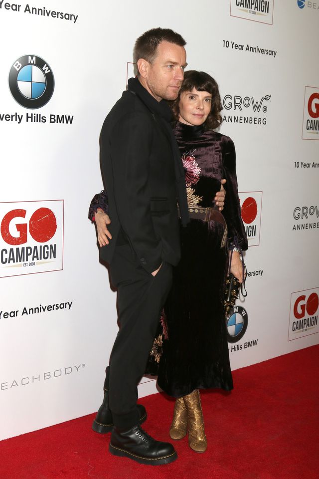 15-letnia córka Ewana McGregora pojechała po ojcu, który zostawił jej matkę 15-letnia córka Ewana McGregora pojechała po ojcu, który zostawił jej matkę