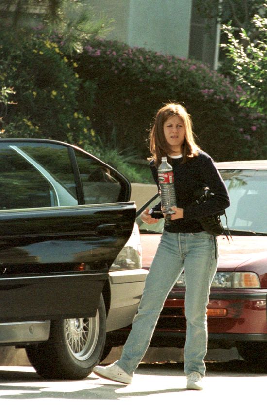 Jennifer Aniston ZOPEROWAŁA NOS! Jak wyglądała przed zabiegiem? Jennifer Aniston ZOPEROWAŁA NOS! Jak wyglądała przed zabiegiem?