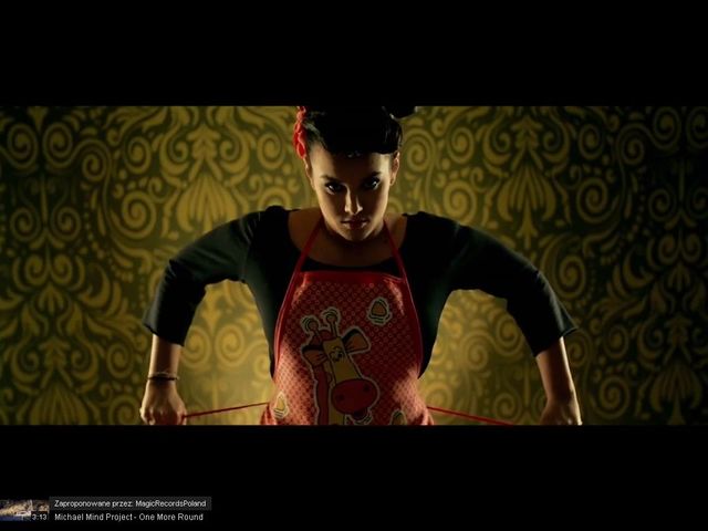 Ewa Farna jako seksowna pani domu [VIDEO]