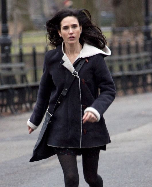 Zarośnięty Colin Farrell i piękna Jennifer Connely na planie