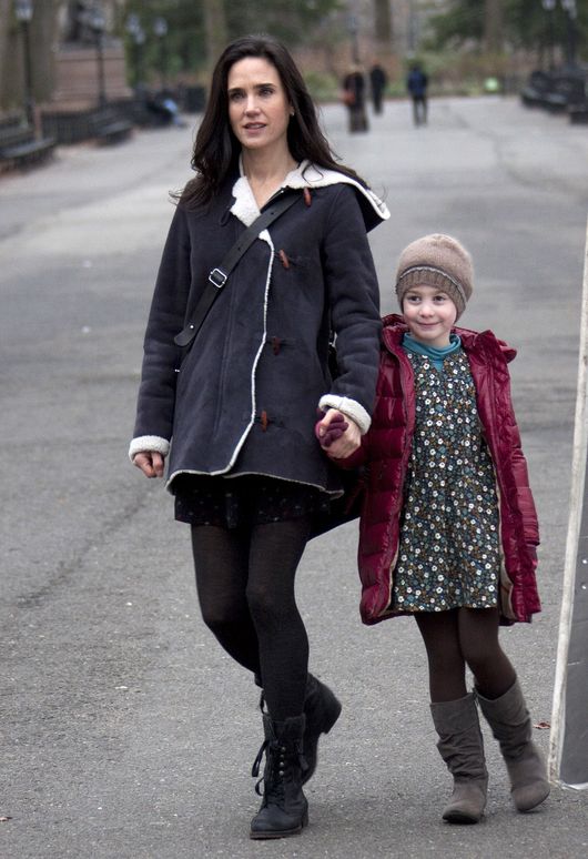 Zarośnięty Colin Farrell i piękna Jennifer Connely na planie