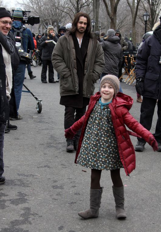 Zarośnięty Colin Farrell i piękna Jennifer Connely na planie