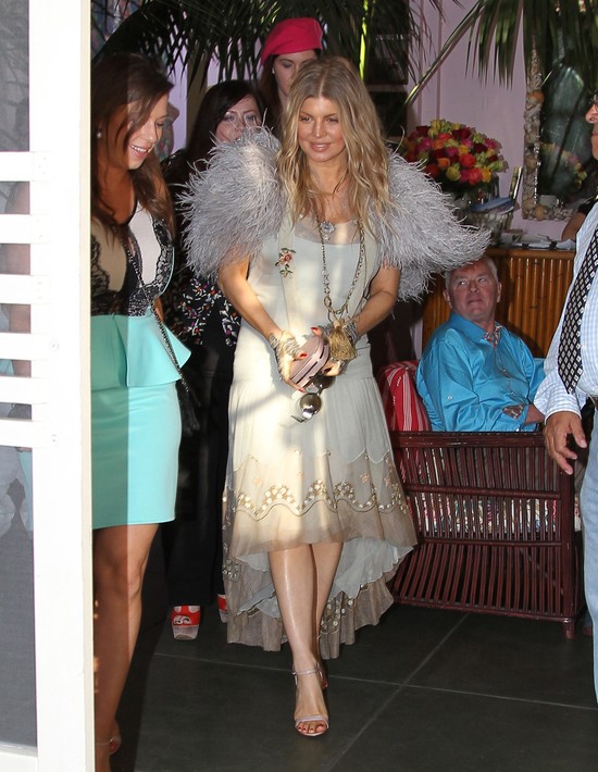 Fergie w ciąży wygląda kiepsko (FOTO) Fergie w ciąży wygląda kiepsko (FOTO)