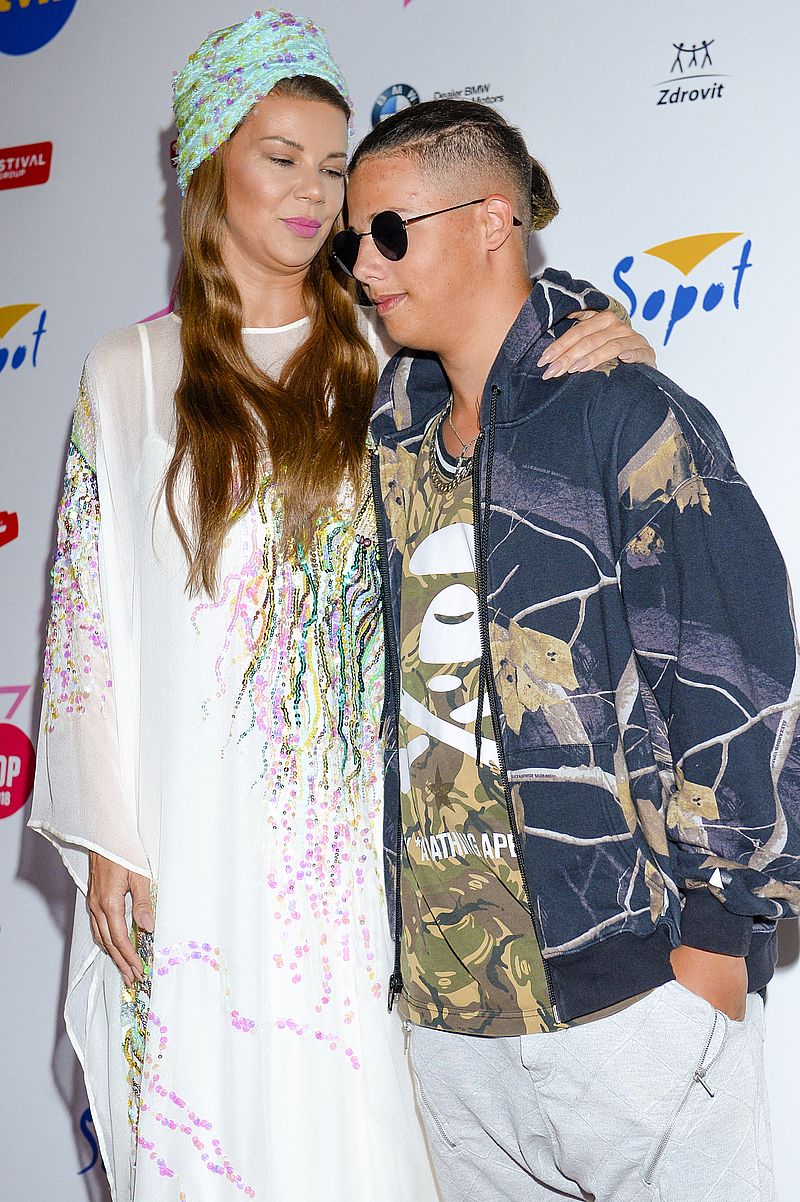 Trzeci dzień festiwalu w Sopocie - Edyta Górniak zalała się ŁZAMI (ZDJĘCIA) Trzeci dzień festiwalu w Sopocie - Edyta Górniak zalała się ŁZAMI (ZDJĘCIA)