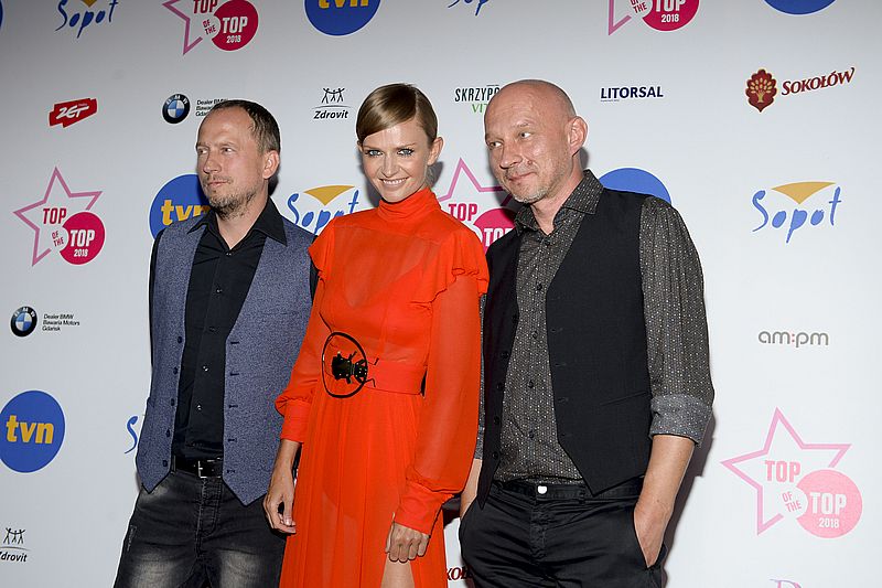 Trzeci dzień festiwalu w Sopocie - Edyta Górniak zalała się ŁZAMI (ZDJĘCIA) Trzeci dzień festiwalu w Sopocie - Edyta Górniak zalała się ŁZAMI (ZDJĘCIA)