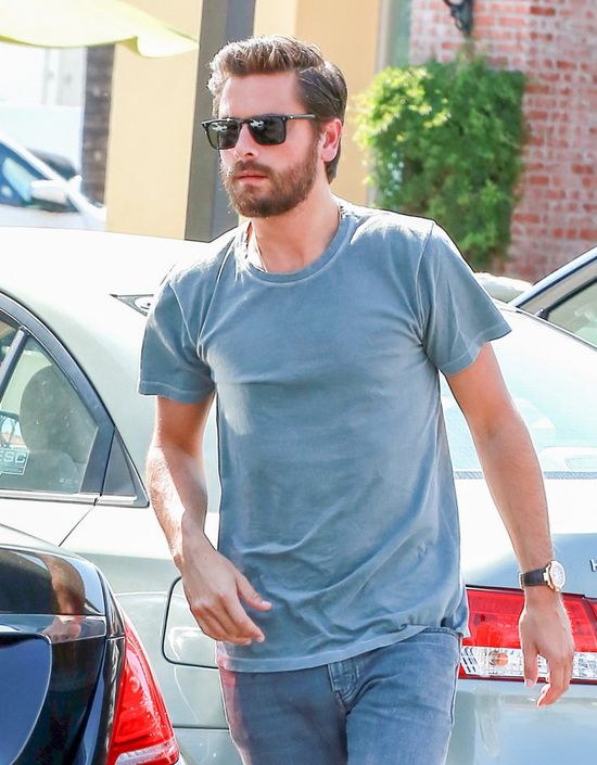 Scott Disick zapisal córeczkę Penelope na... lekcję karate! (FOTO) Scott Disick zapisal córeczkę Penelope na... lekcję karate! (FOTO)