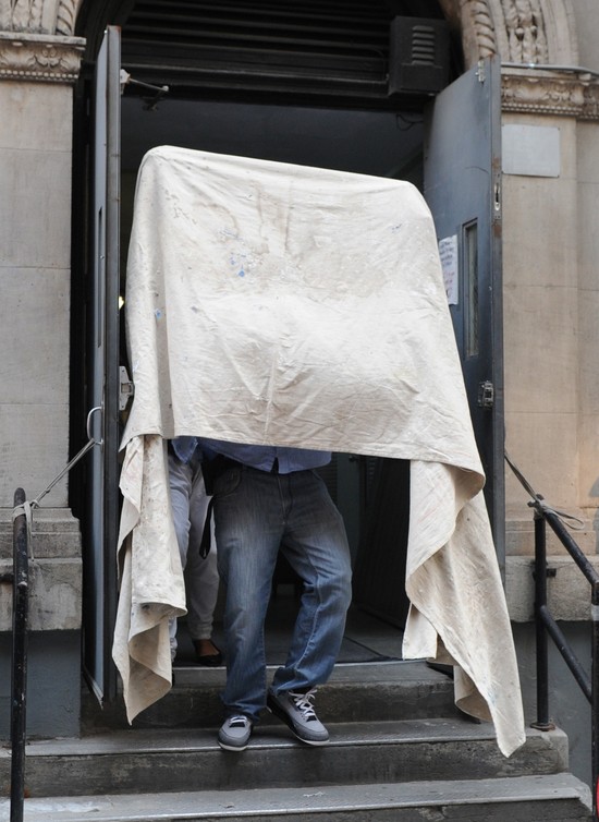 Uma Thurman i jej miesięczna córeczka - o krok od upadku! (F