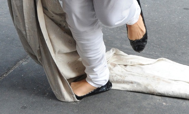 Uma Thurman i jej miesięczna córeczka - o krok od upadku! (F