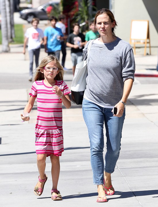 Czyja to córka? (FOTO)